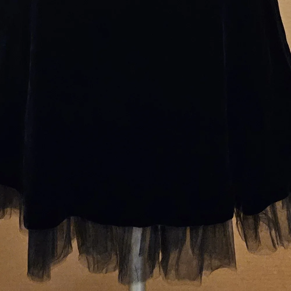 TALBOTS BLACK VELVET and TULLE STRAPLESS DRESS - Picture 3 of 4